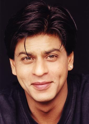Shahrukh Khan happy with 'Ra.One' review